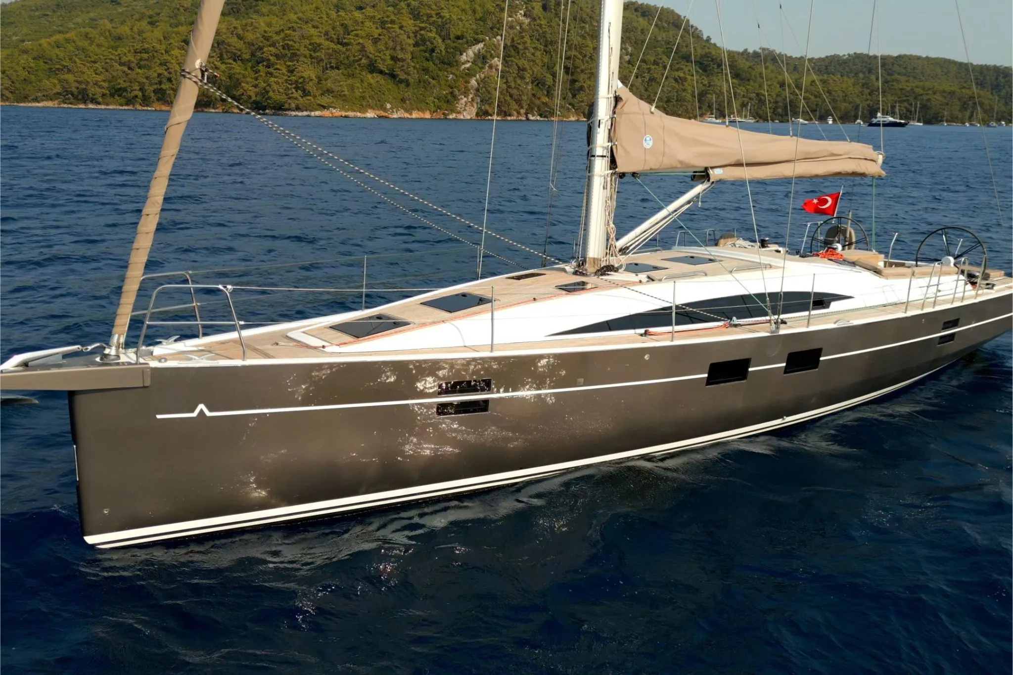 Azuree 46